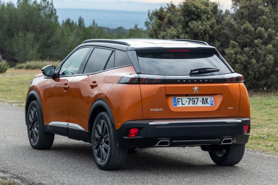  Peugeot 2008 GT 2019 года  (WW) (фото 21 из 45)